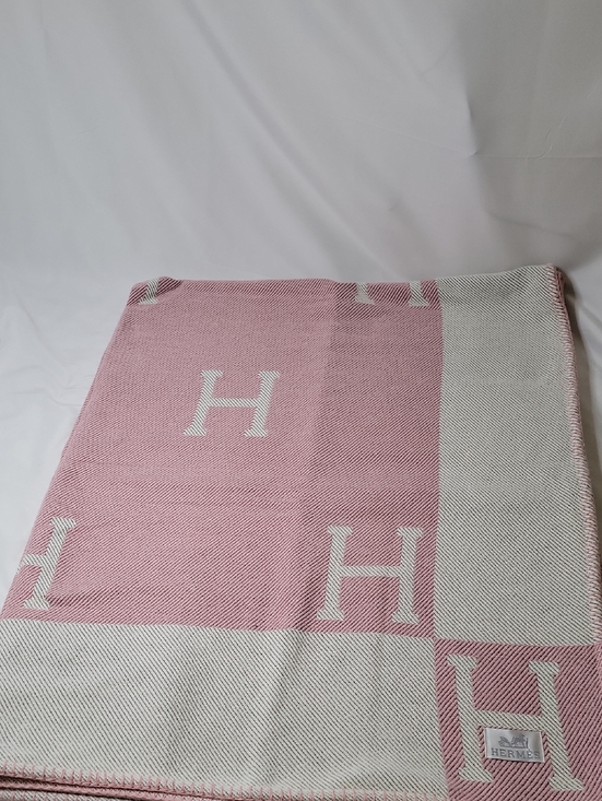 Hermes Other - Hermes Pink and White H Logo Throw Blanket